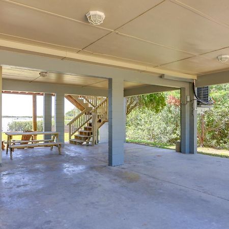 Waterfront Duplex With Dock And Views Near Town! Villa Cedar Key Buitenkant foto